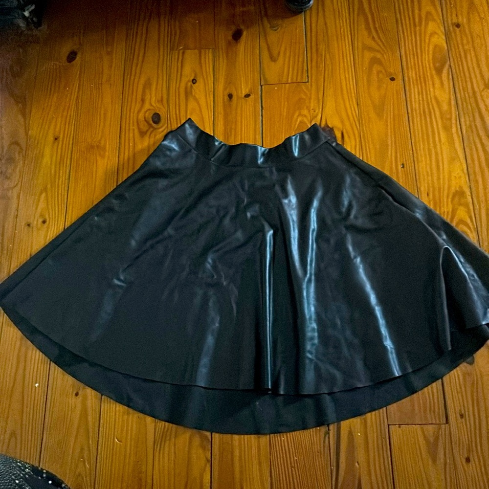 Blackmilk XS skater skirt.